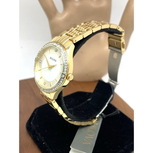 Bulova Women's Watch 98L274 Quartz Mother of Pearl White Dial Gold Gemmed 32mm - Picture 2 of 14